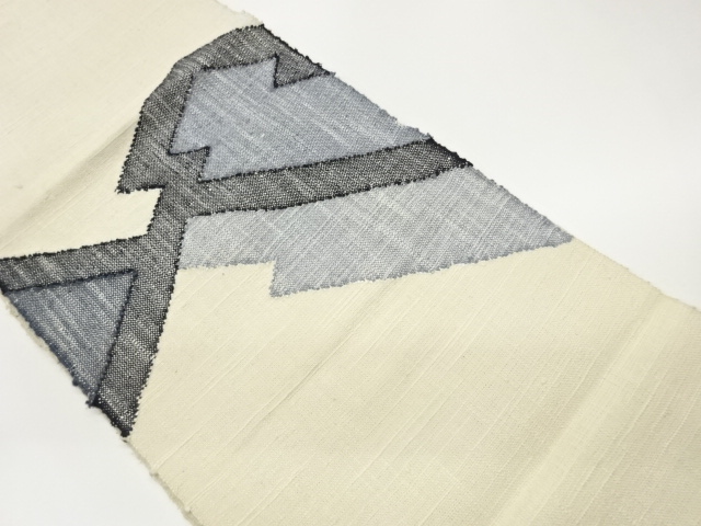 JAPANESE KIMONO / HAND WOVEN MAWATA TSUMUGI KARANI MATSUBA HISHI PATTE